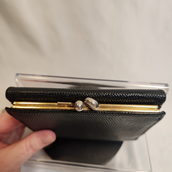 Salvatore Ferragamo Vara Vintage Wallet - Picture 4 of 12